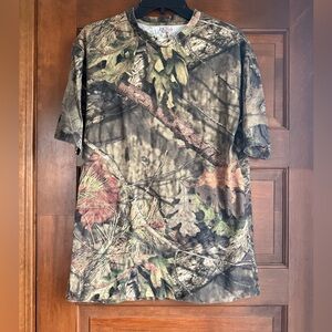 Vintage Red Head Camo Print Tshirt